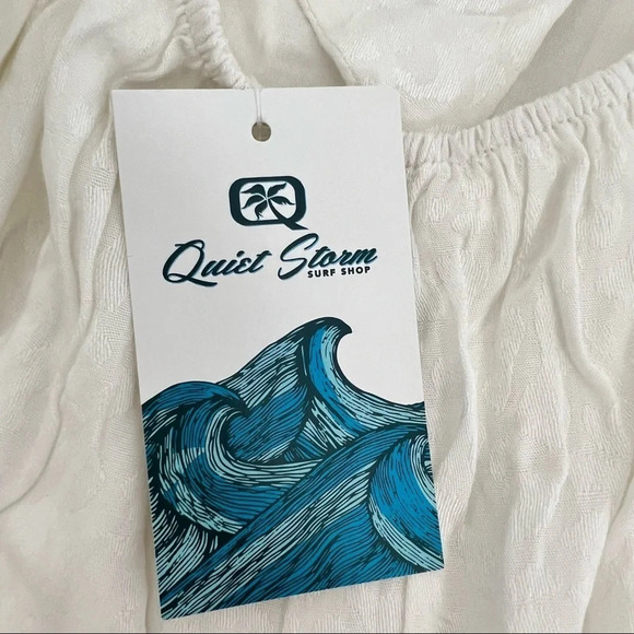 Quiet Storm Textured Print Lace Tie Back Romper White Size M NEW - Picture 6 of 11